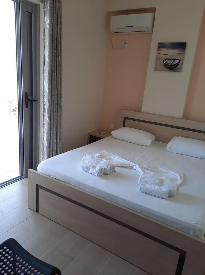 Bill'S Apartments Sarandë Eksteriør billede