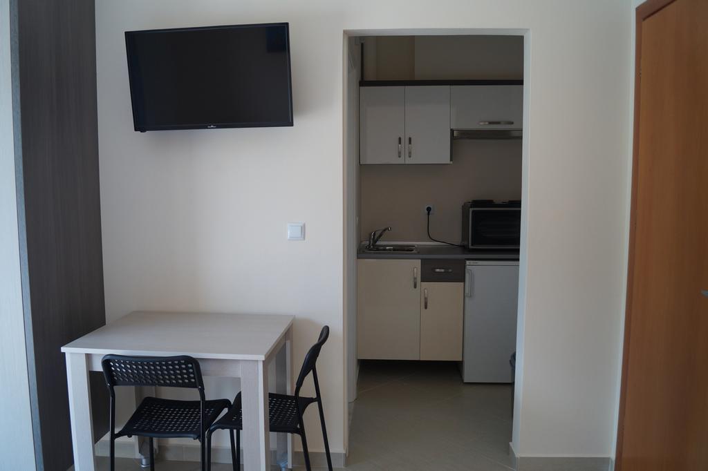 Bill'S Apartments Sarandë Eksteriør billede